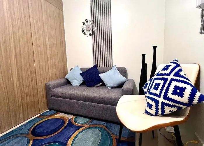 Very Central Mall Of Asia Manila Apartment