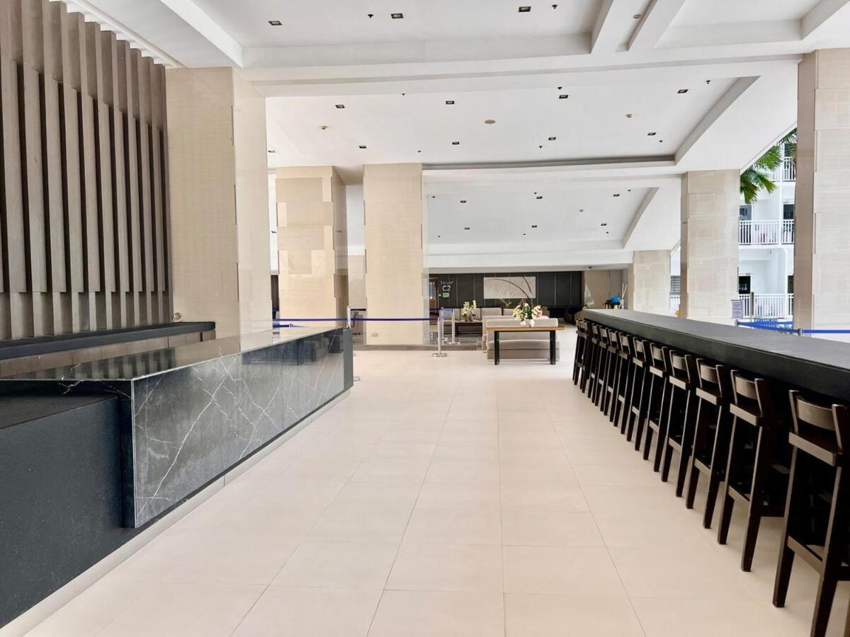 Very Mall Of Apartment *