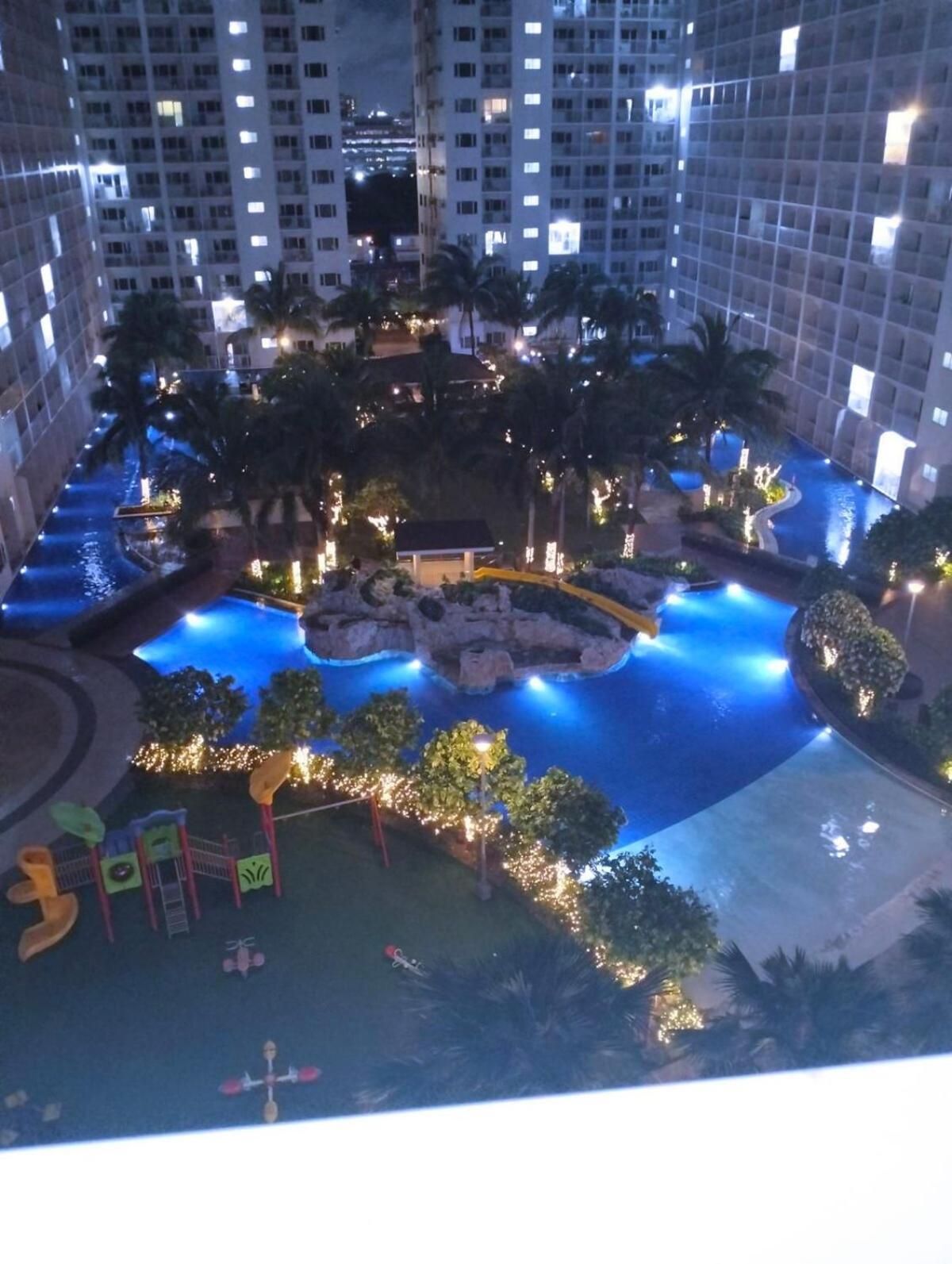 Apartment Very Mall Of *